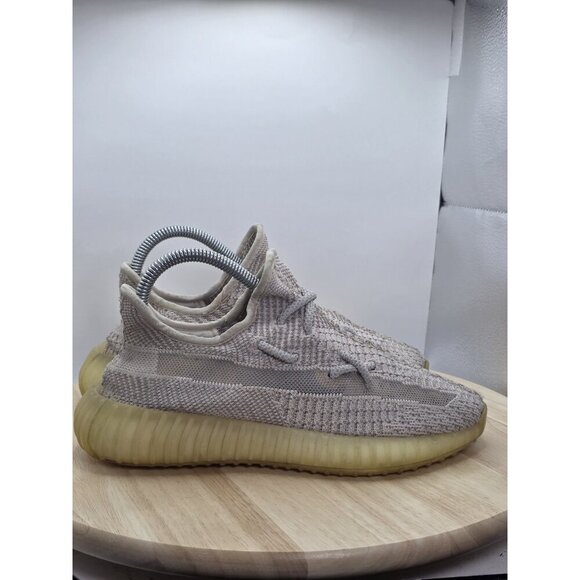 Size 7.5 - adidas Yeezy Boost 350 V2 Synth Reflective, FV5666, Clean, No Box - Picture 3 of 8